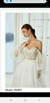 Elbląg Sprzedam przepiękna modną w tym sezonie suknię ślubną z roku 2023 zakupioną w salonie Caroline. Suknia nie